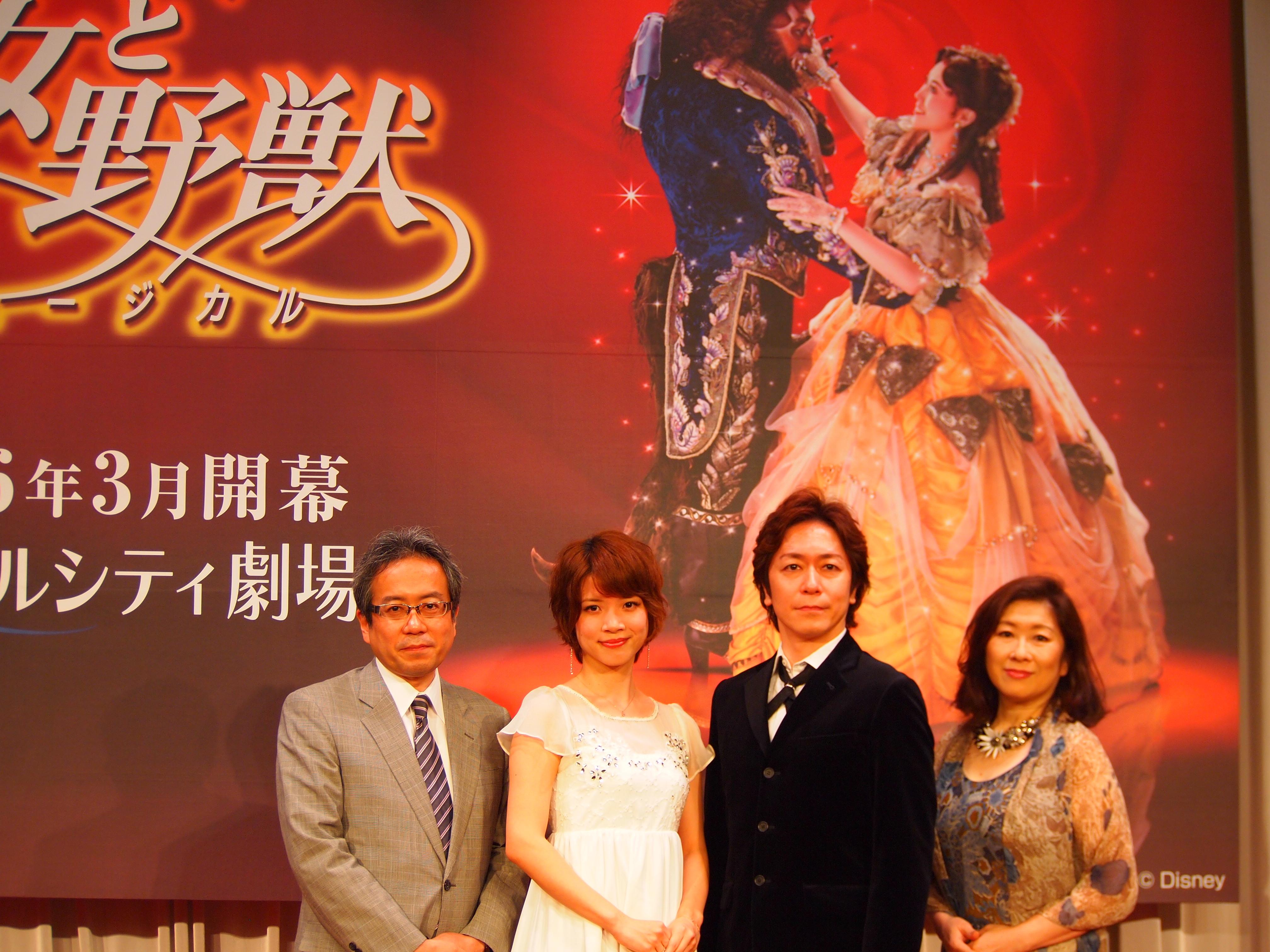 九州ウォーカー 16 3 13よりキャナルシティ劇場で劇団四季 美女と野獣 上演決定 キャストの北澤裕輔 氏 平田愛咲氏 早水小夜子氏の記者会見が行われました また劇団四季は17年6月 年5月の3年間 同劇場にて長期間の公演活動発表 Http T Co