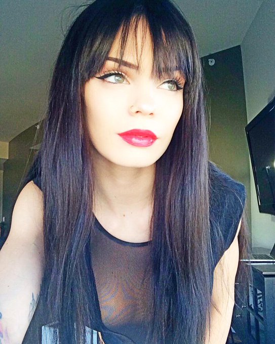 TW Pornstars - Sabrina Nellie. The most retweeted pictures and videos for all time. Page 20