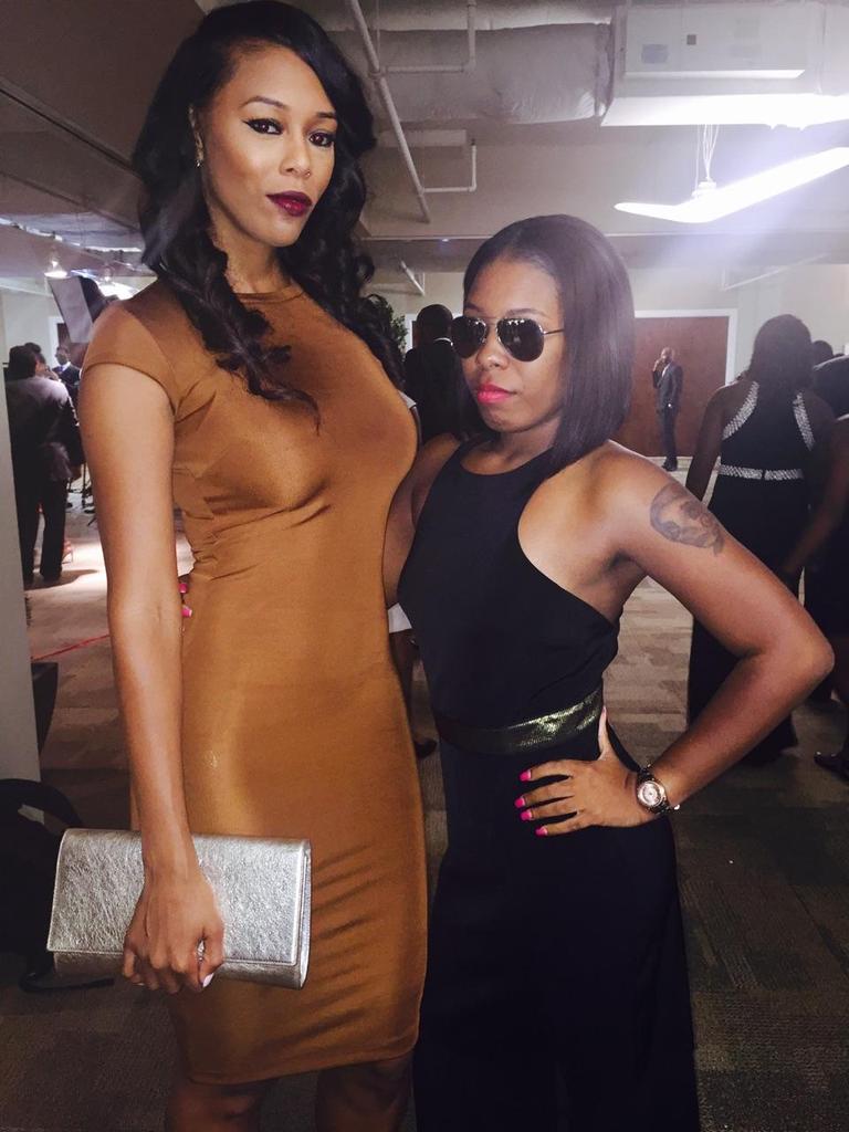 Streamoffers's tweet image. Red carpet fresh#Bridgedagap