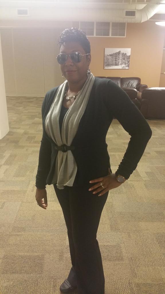 Streamoffers's tweet image. Red carpet fresh#Bridgedagap