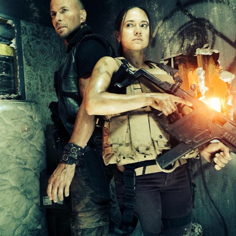 Macha_Ruad's tweet photo. Great hot new film from @seskri #TheNightCrew stars @LukeGoss @officialDannyT @PaulieSloan @JayMewes #RT4LUKE :-) http://t.co/QJ4lamgOBl