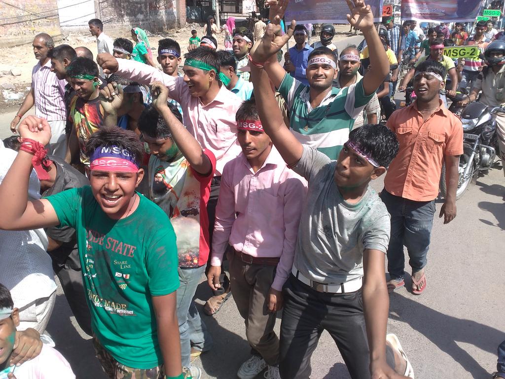 Gurdaatdilmeet's tweet photo. @Gurmeetramrahim #5DaysToMSG2
Wow...
เคฌเคนเฅเคค เคฎเฅเคพ #BNGNK เคเคฏเคพ "เคชเคพเคชเคพ เคเฅ" Roadshow เคฎเฅเค...
Thankuuuuuuuuu n Lov Uuuuuuuu ๐๐ http://t.co/loANHAg9C2