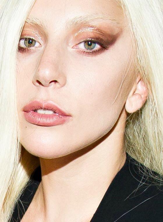 Vittoria_LM's tweet photo. A goddess ✨ #NYFW http://t.co/Ng2oAEH9jg