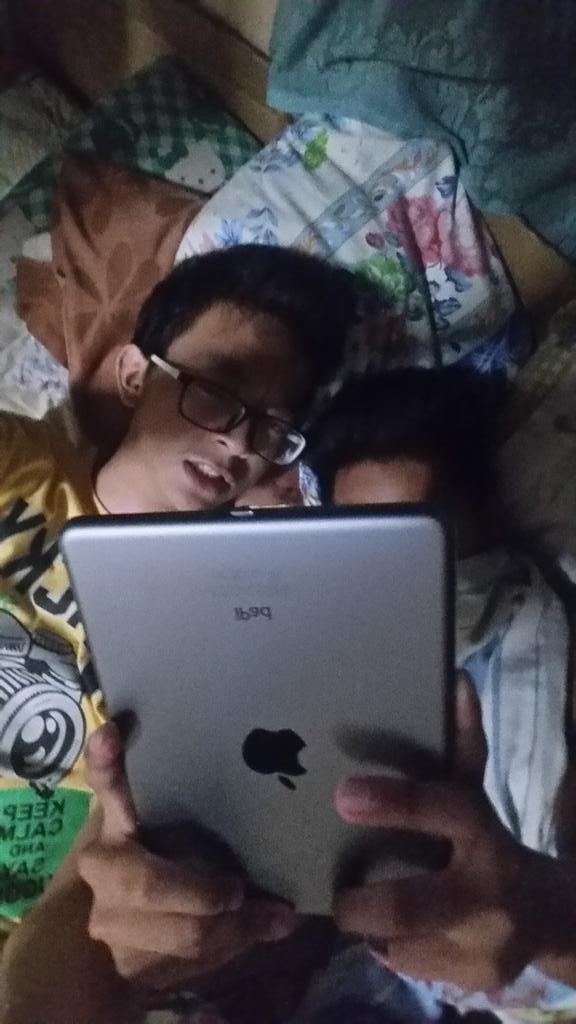 ImLoisBro's tweet photo. Selpi within a selpi. @Domseseses #SinoBa #Selpish #Yam #Hashtag #HashtagHashtag #Hash #Tag #HashHashTagTag http://t.co/AyLQTnmD3t