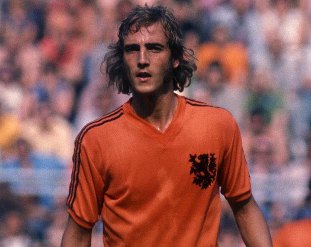 Buon Compleanno al calciatore più totale mai esistito.
Happy Birthday Johan 
