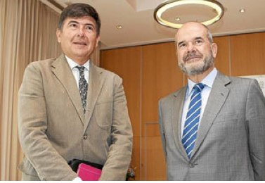 ramonlobo's tweet photo. Esta foto de San Chaves, que publica hoy @elmundoes, es genial http://t.co/zefuUDqOZ8