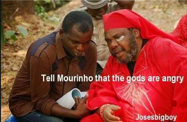 AzuPalmax's tweet image. Hahahahahha a message to Mourinho
