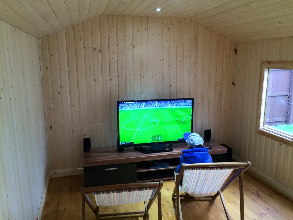 amrshedsfalkirk's tweet image. Absolutely love the look of this shed which we delivered less than 2 weeks ago #amrsheds #mancave