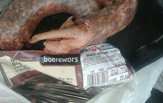TimesLIVE's tweet photo. Chicken feet found in Pick n Pay wors package http://t.co/Wx4Gd3mOk9 http://t.co/EOBcbsJH7L