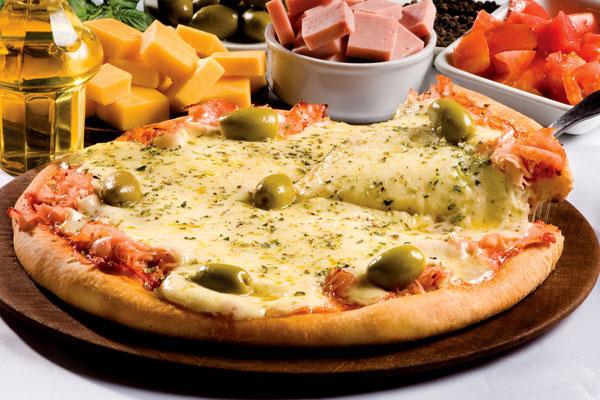 TimeOutBA's tweet image. This is your chance to try Argentine #Pizza at 50% off. Noche de las Pizzerias is tonight 7pm-12am #Appyce