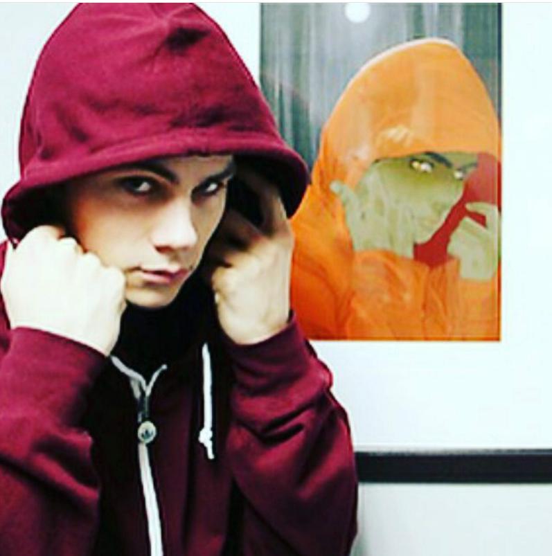 cakma_nogitsune's tweet photo. Yine karizmayım 😎😎 http://t.co/JMWPAGxCN0
