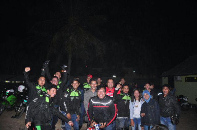 black_always1's tweet photo. Always with you :p http://t.co/q0lgasucoR