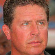  Happy Birthday to great former Miami Dophins QB Dan Marino, I do like US football. He\s 54 September 15th 