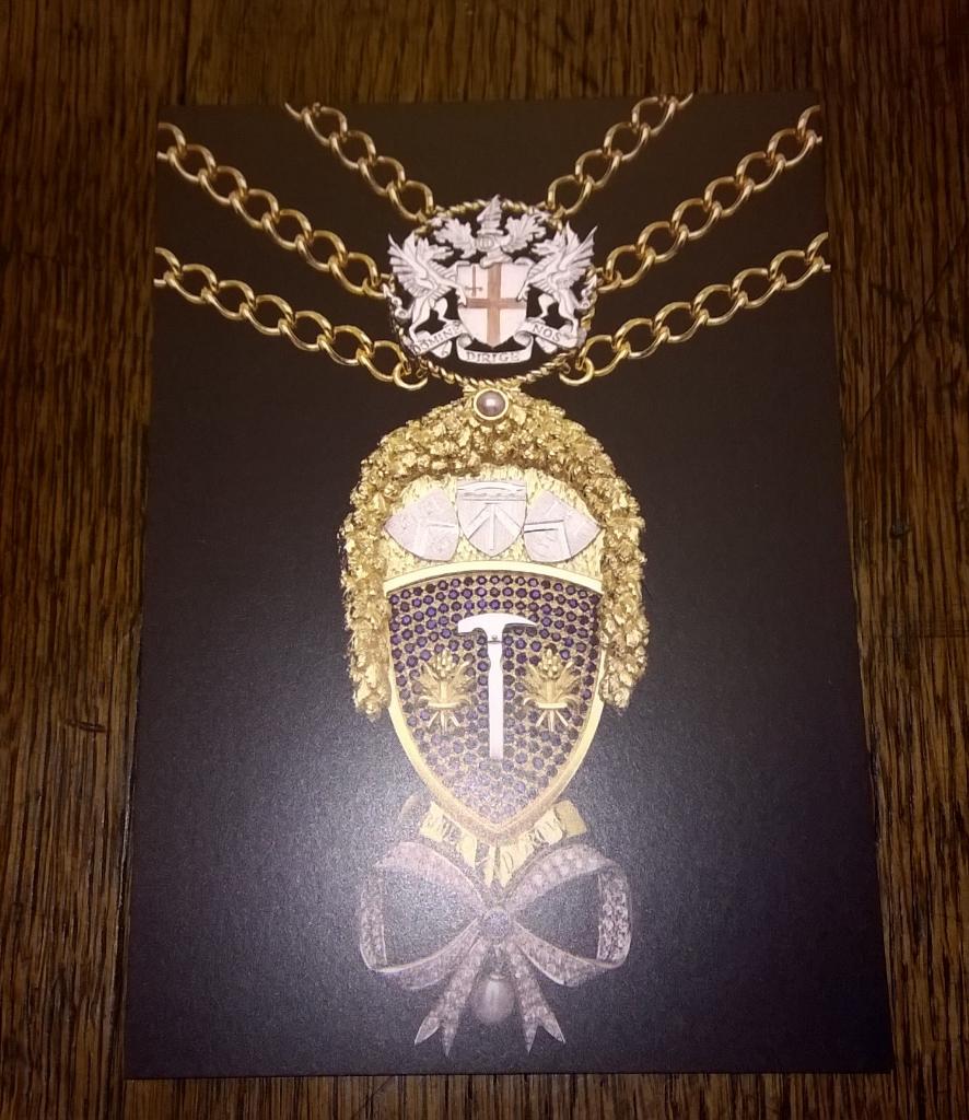 GlassSeller's tweet photo. The beautiful #Shrieval #Chain and #Badge for #Sheriff-Elect Dr Christine Rigden http://t.co/N3jPIqlzw4