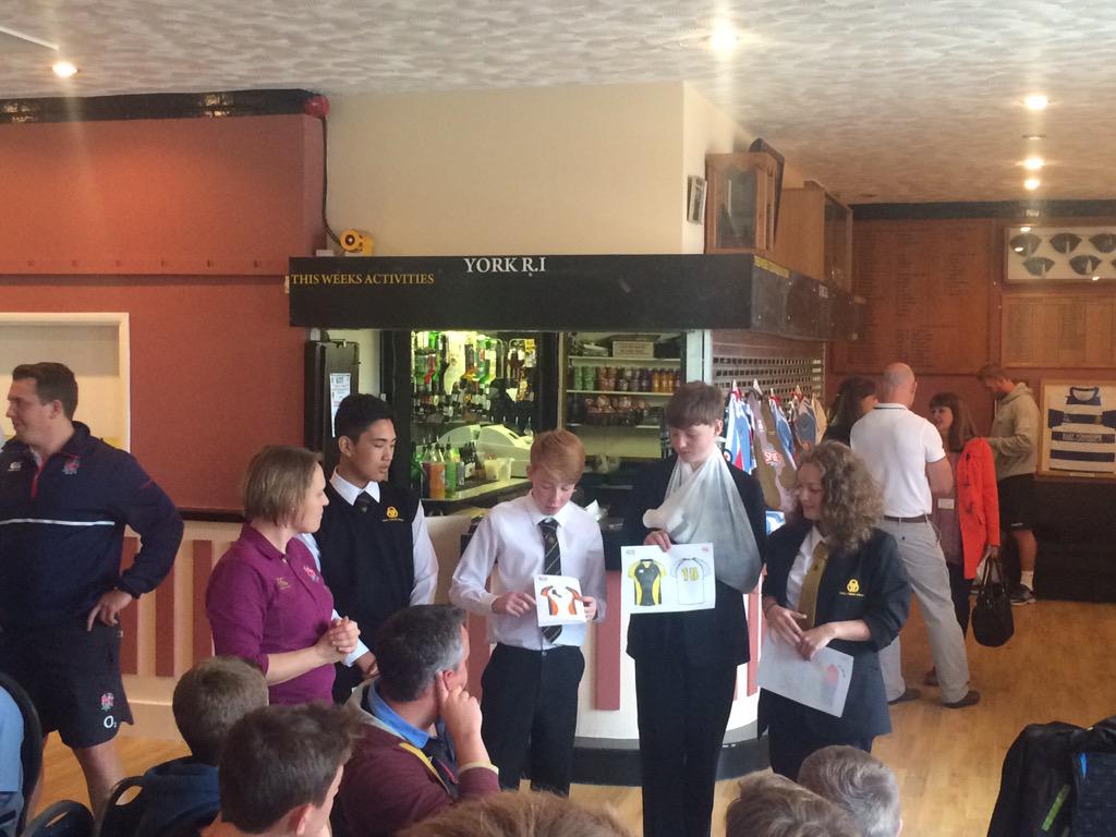 CCCTeamwearUK's tweet photo. Lunch time presenting their All School designs #Allschools
#ourCCCkit
@canterburyNZ
@EnglandRugby http://t.co/FFWhbuOdGJ