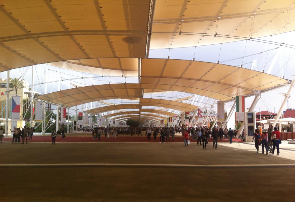 PitMontorfano's tweet image. il giro del mondo in 80 ore 💥💥💥 #MilanoUniversalExposition2015 @Soldafede