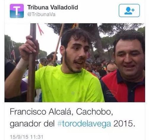 PremiMandril's tweet photo. Candidat al #PremiMandril de la setmana (Categoria unineurenals): @FranCachobo #NoAlToroDeLaVega http://t.co/cdWGtZ5w2K