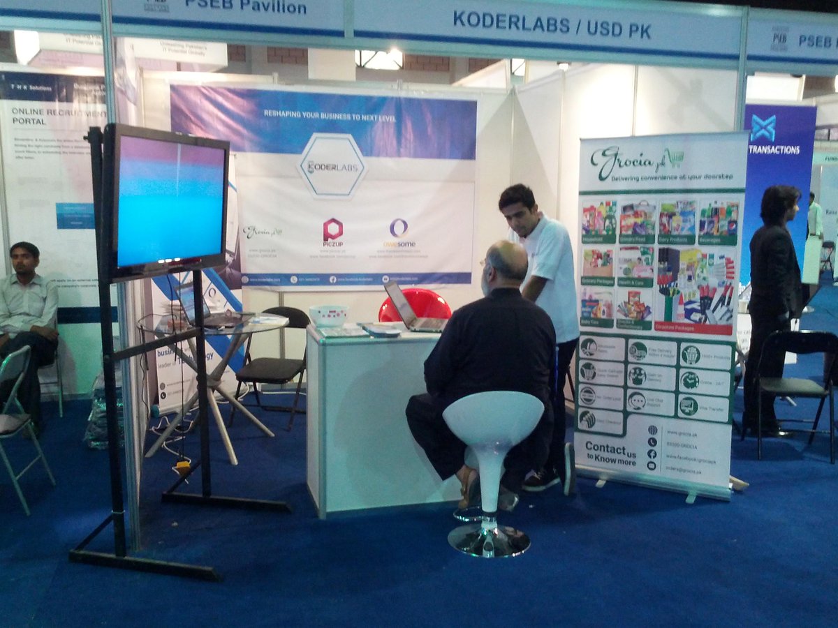 syawara1's tweet image. #koderlabs #ITCN 2015 #grocia #onlineGroceryStore