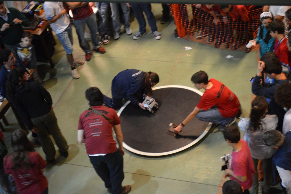 sumo_uy's tweet image. Y acá les dejo fotos de una de las competencias más atrapantes de este @sumo_uy