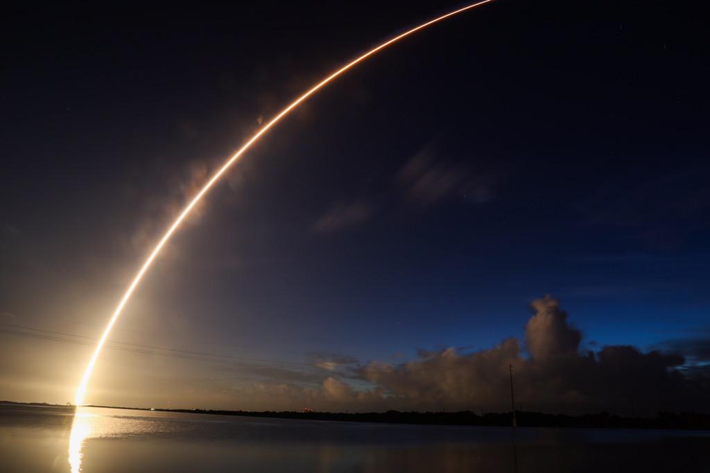 Wolfram66's tweet photo. @StationCDRKelly @mirikramer #MUOS4 #atlasV http://t.co/yDwkAeasw9