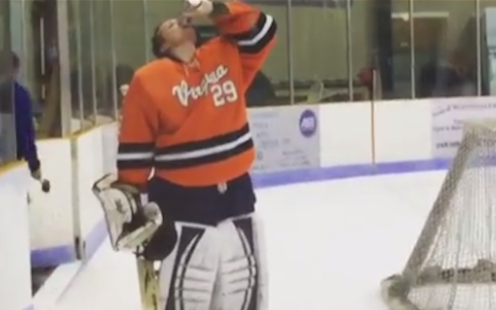 totalfratmove's tweet photo. UVA Starting Hockey Goalie Ejected From Season Opener For Chugging Beer During Timeout: http://t.co/l4GcJ2n0JR http://t.co/Sialf88T6E