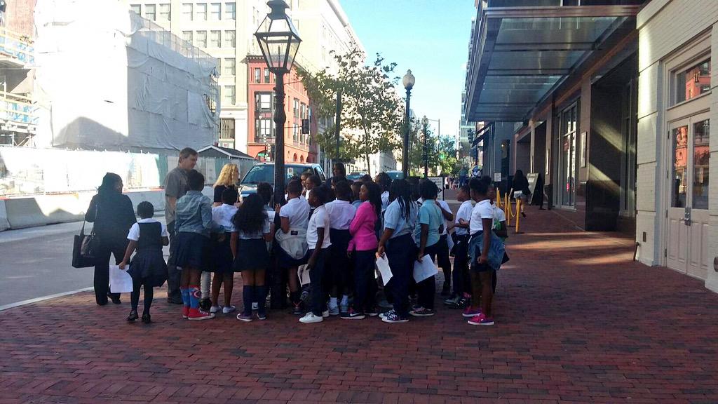 MinerElementary's tweet photo. The fourth graders had an educational &amp; entertaining experience at Ford's Theatre today! #DCPSRising #LearningInDC http://t.co/B1PGlCy06l
