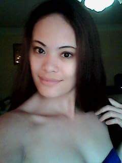 nicquimanh's tweet photo. #bluegown #selfiemyself http://t.co/7h1WEbNOiw