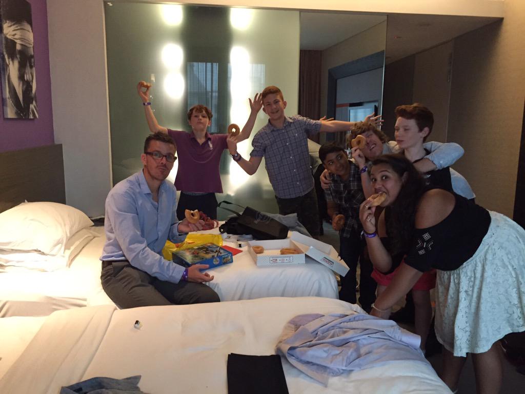 A very happy birthday to our teacher Mr. Gilbert. Have a very happy birthday and we hope you liked the donuts 🍩 !!