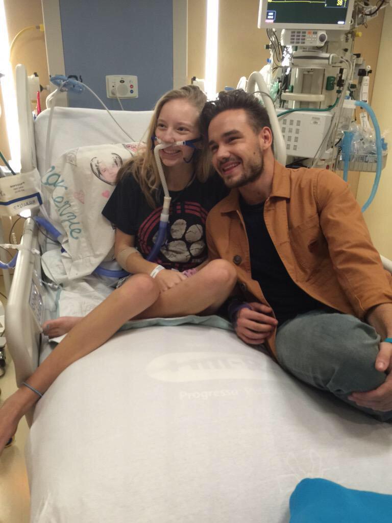 hikingpayne's tweet photo. liam is so incredibly sweet and caring and people hate on him for no good reason http://t.co/lmJkwCK0h9