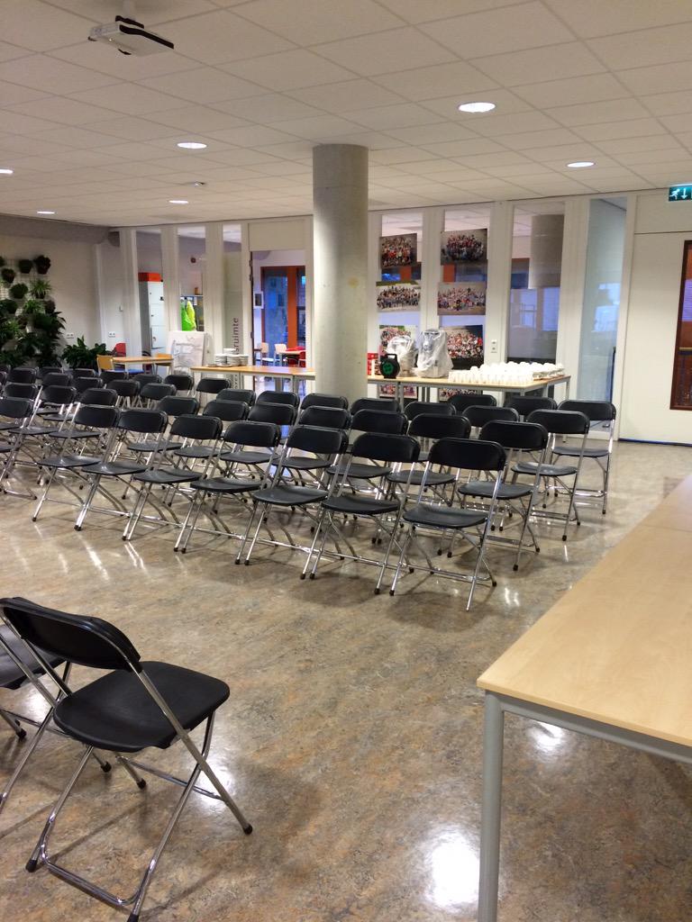 SBOdeFakkel's tweet photo. Alles gereed voor de studiedag morgen samen met @AloysiusWest http://t.co/xabPNofjk5