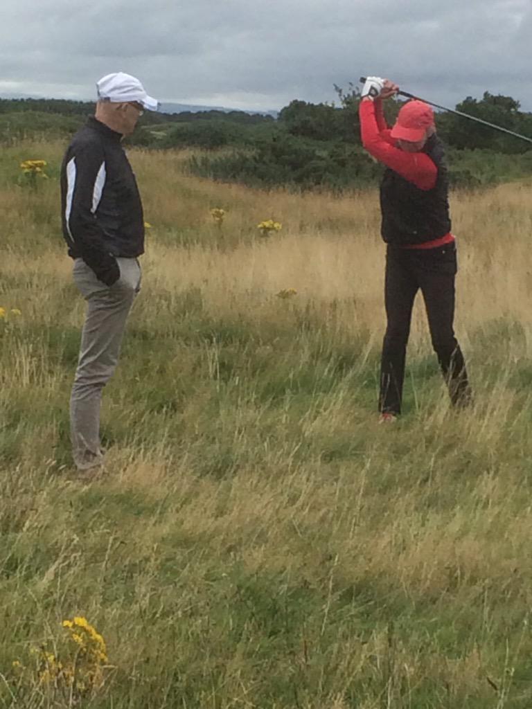 First day golf in Scotland. Sun and fun on a great course, Dundonald. Great course and super fast greens😖⛳️🙏🏼. Ouch