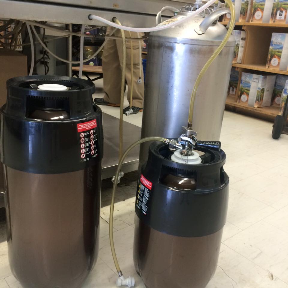 PolyKeg's tweet image. Poly Keg is officially on Twitter! Great time @BrewingStill filling our 20L + 30L Kegs with some tasty craft beer!