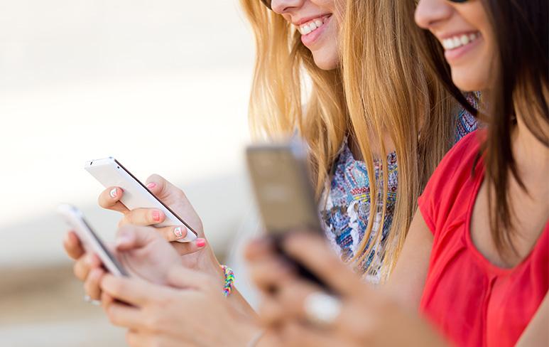bmccue's tweet photo. RT @innovatebanking: 9 reasons your friends are joining a #creditunion http://t.co/qSUWGRsUvl http://t.co/rs8oQgS9SC