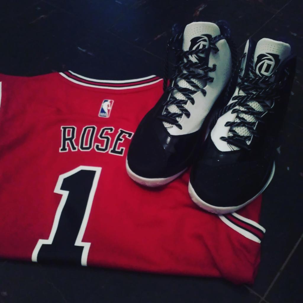 jesus_acosta14's tweet image. #1rose