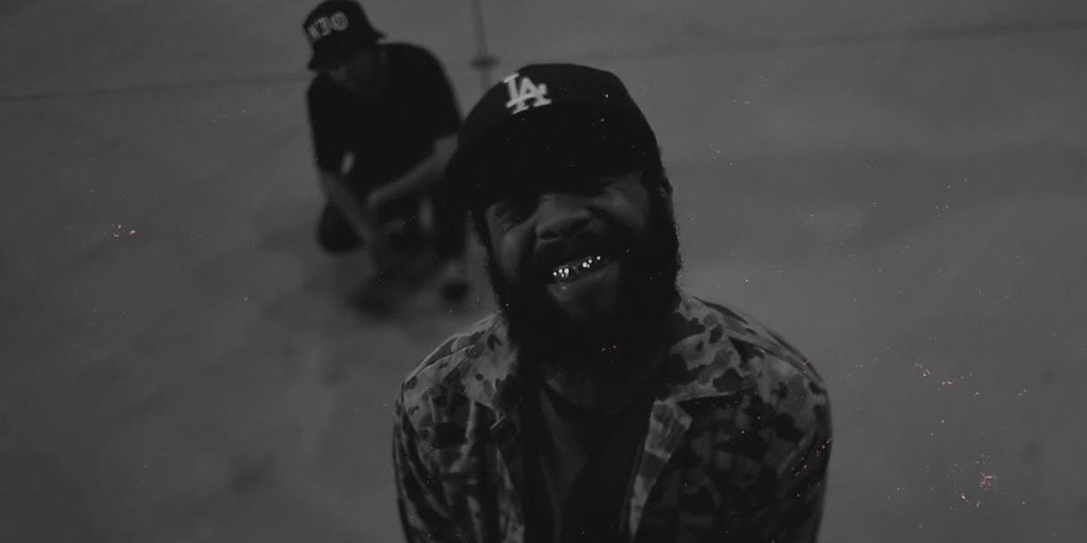 2DopeBoyz's tweet photo. Watch @Fat_Kids_Brotha apply the “Pressure” in the latest video from @Two9’s #AugustTwo9 EP: http://t.co/08Fp4F2FdS http://t.co/JnPdlFAw3Z