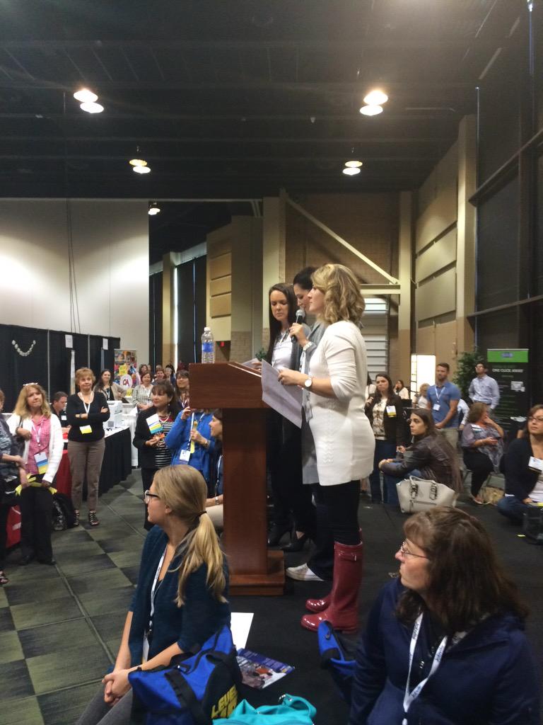 Prize time at #ILSHRM15 With <a href="/SabrinaLBaker/">Sabrina Baker</a>