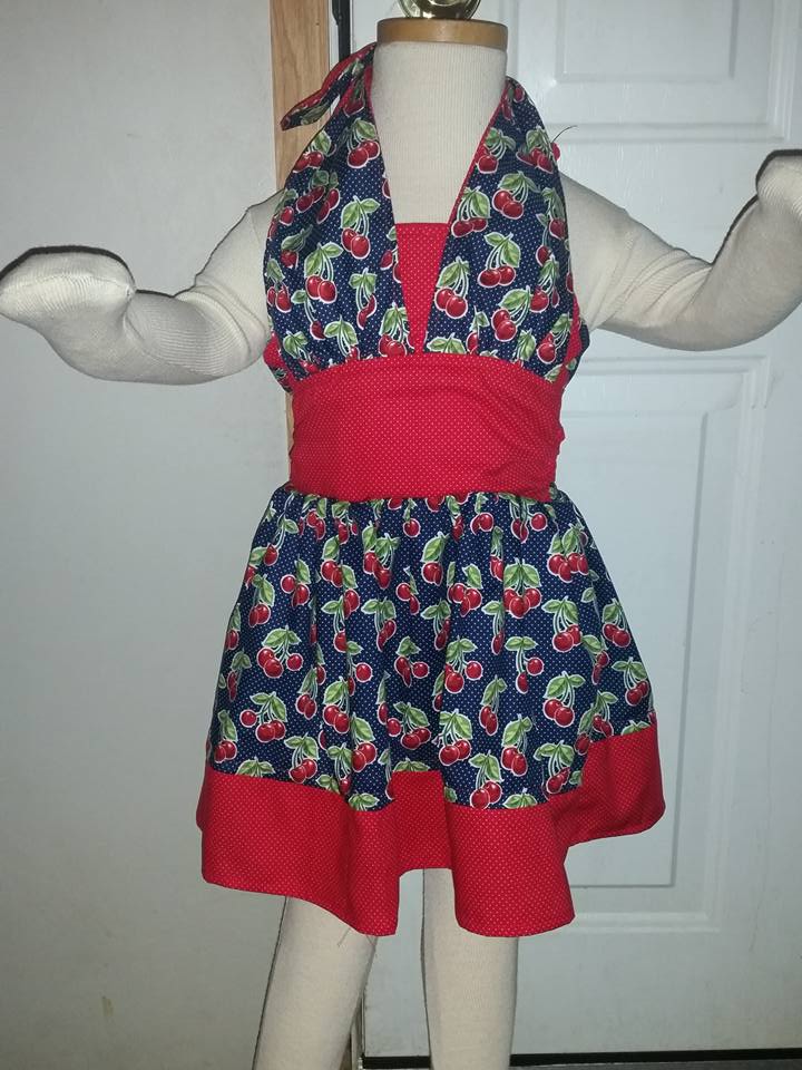My newest dress for Gianna. I think I get better with each dress I make
