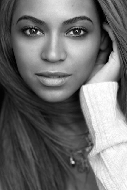 hers190285's tweet photo. September4th #bday #beyonce #beyoncé http://t.co/5vWKiGMoyb