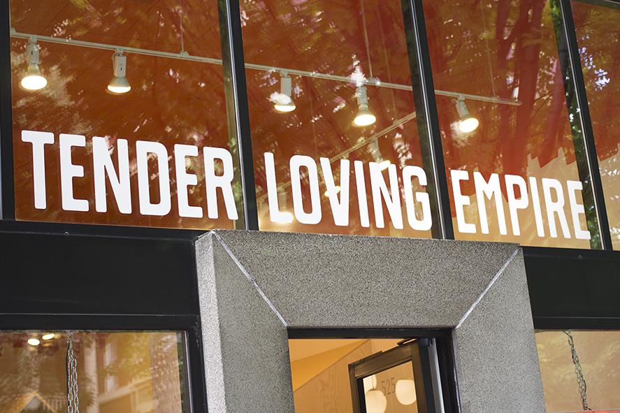 TenderLovingEmp's tweet photo. Help us celebrate the grand opening of our new store on NW 23rd Ave: http://t.co/8GFpx2gRfq #PartyThisWay #TLE23 http://t.co/DGRgwqb7my
