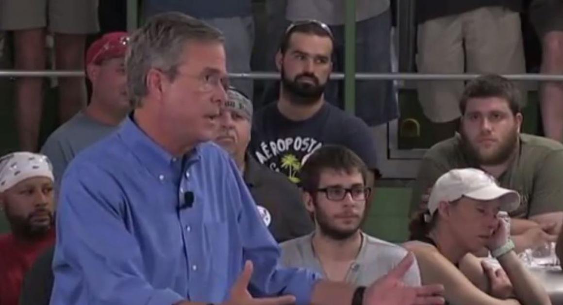 Woman falls asleep during Jeb Bush speech VIDEO