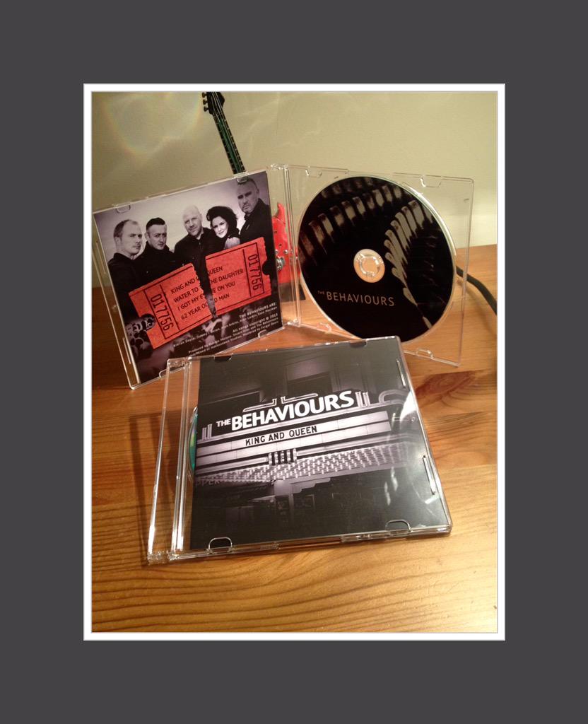 TheBehaviours's tweet photo. Folks - check out our EP "king and queen" available on all digital sites for download 🎸 http://t.co/BCLF2NaWsM