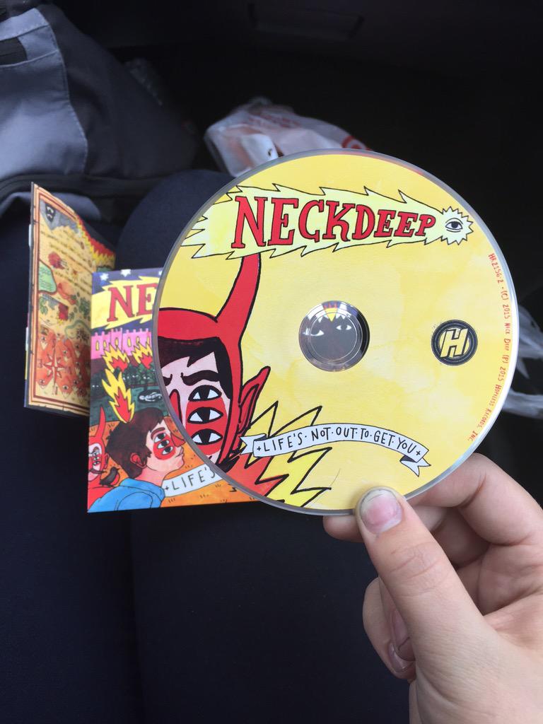 sschuii's tweet photo. 😈❤️ @NeckDeepUK http://t.co/sli4HyH9cq