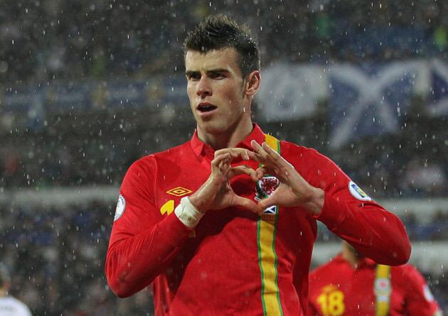 FootyAccums's tweet photo. I LOVE YOU, YOU BEAUTIFUL B*STARD. http://t.co/GUOsn36g4Y