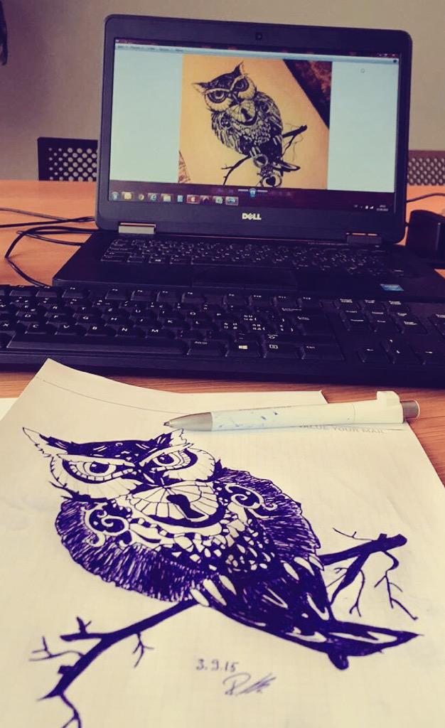 Karrer25's tweet photo. owl ✒️ #painting #breakactivity http://t.co/V14bdnNhz0