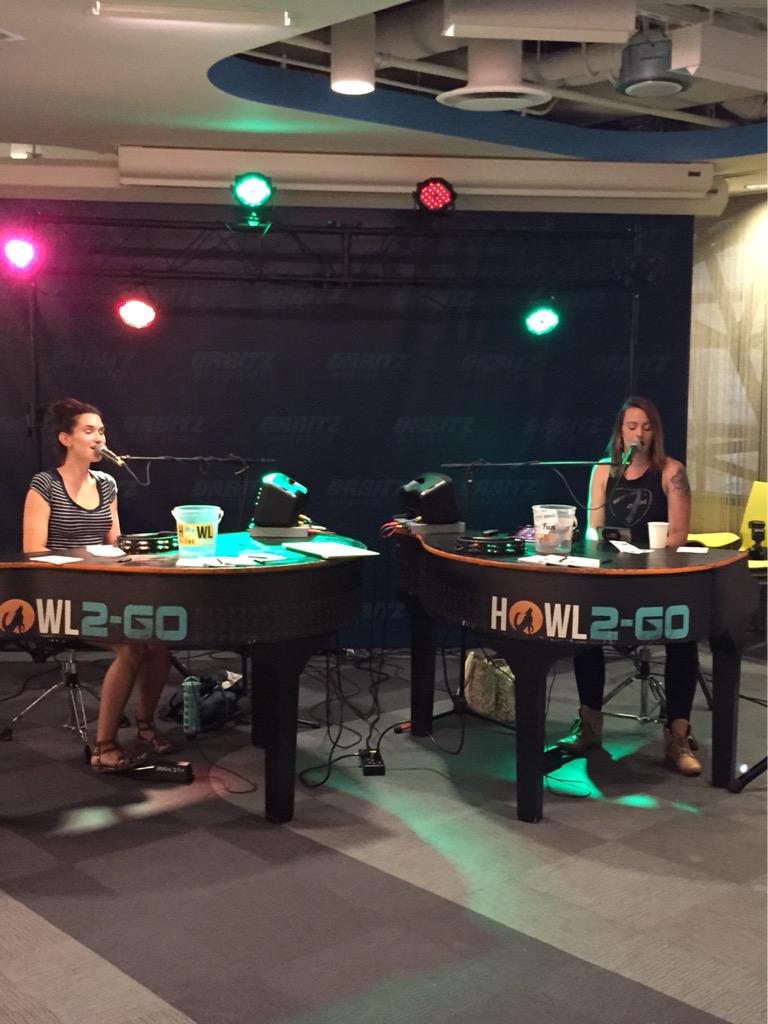 OrbitzTalent's tweet photo. @howl2go visits @orbitz for Thirsty Thursday!! #TeamOrbitz Do you have this much fun at work? http://t.co/v6okMkcnep