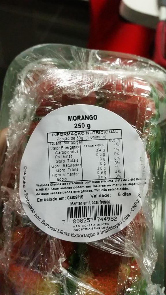 igora2's tweet photo. Eh isto que se faz para o produto durar mais? Comprei este morando hj no @supernossoblog @em_com http://t.co/4QZE0DYHrM