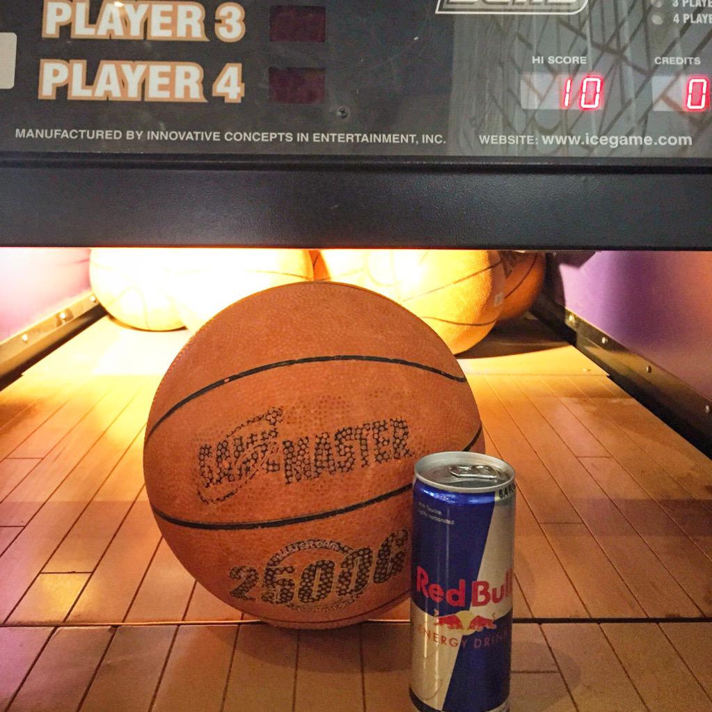 1) Go to Good Wood in Scottsdale at 5pm
2) Score a 50 
3) Win 2 Skrillex VIP/Meet N Greet tix
#Shoot4Skrillex