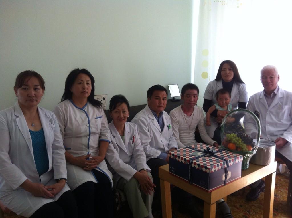 2 дvvдээ тусалсандаа бид баяртай бна Сайн vйлс улам дэлгэрэх болтугай Оргил Рашаан Сувилал