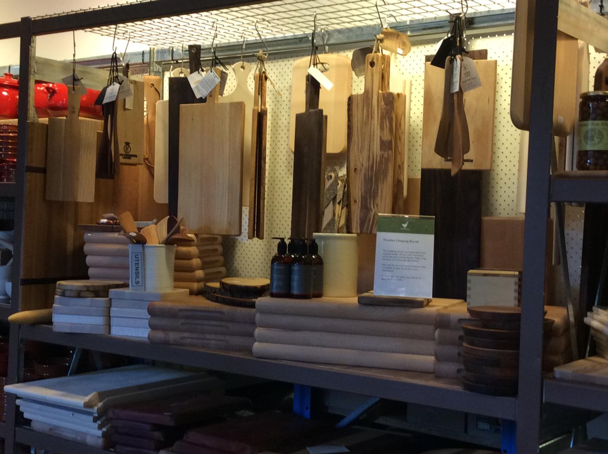 PrahranEsntl's tweet image. Dad's woodworking shop… 

#TheEssentialIngredient
#mydadlovestocook

essentialingredient.com.au/featured/the-e…