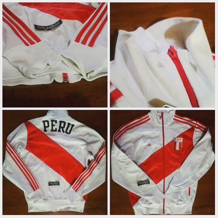 Adidas Track Top 'PERU'
2nd GOOD CONDITION
Size M
200K
<a href="/FS_80cs/">FAMILY 3STRIPES</a> <a href="/KICKSxTEES/">Sense Of Fashion</a> <a href="/AtengShop/">Atengshop_Sneakers</a> <a href="/CasualStand/">Casualstand</a>